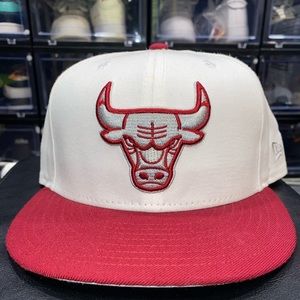 VTG CHICAGO BULLS SNAPBACK ADJUSTABLE HAT CAP • NEW ERA • SAIL MAROON JORDAN 6